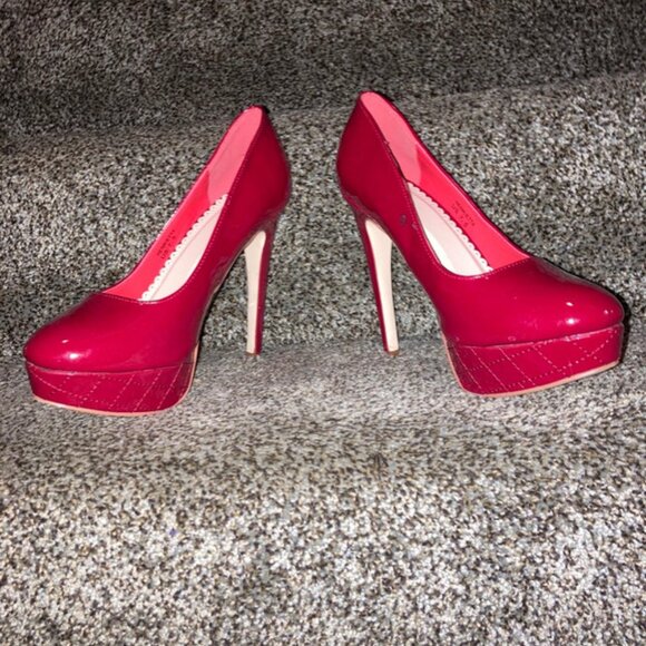 Sexy Red 5.1 in. Heels - Picture 1 of 4